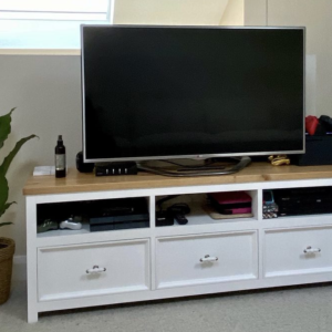 1500 wide entertainment unit